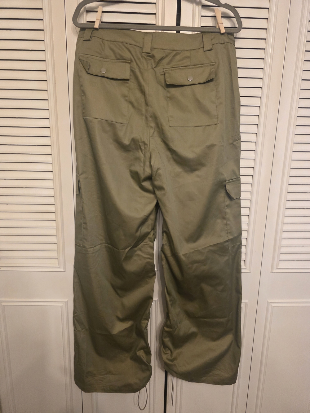 Finesse Olive Green Wide-Leg Cargo Trousers - Picture 2 of 4